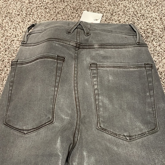 NWT GoodAmerican gray wax jeans - Picture 6 of 6